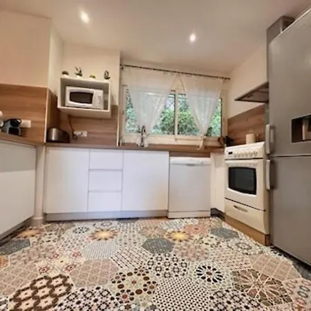 Avec Jardin Apartamento *